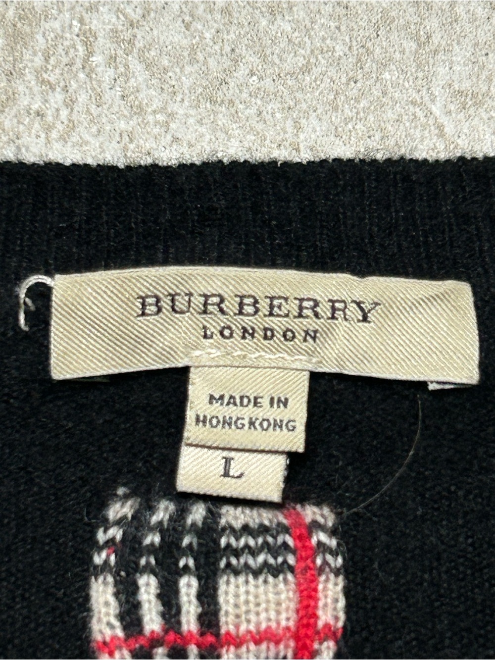 BURBERRY LONDON NOVA CHECK CASHMERE SWEATER SIZE LARGE - Picture 5 of 8